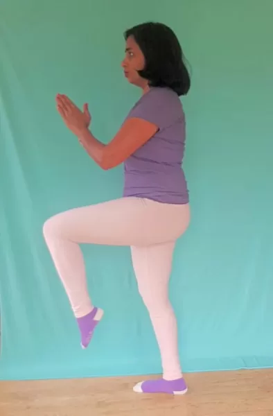 Plus size leggings - Pale Pink 1 Plus size leggings,organic cotton Plus size leggings in pink yoga pose side view 1