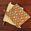 Absorbent cloth towels with cheerful yellow background with hens