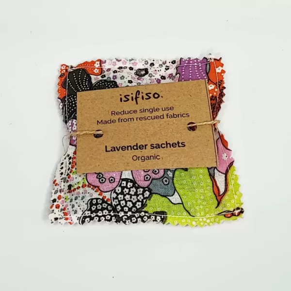 Large-lavender-pouches-black-packaged-1